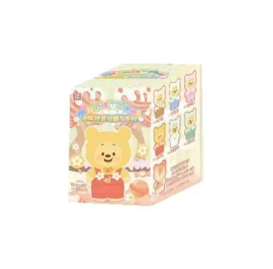WINNIE THE POOH Serie - Colgante de Peluche / Caja Misteriosa
