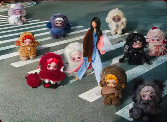 SKULLPANDA - You Found Me! Serie - Colgante de Peluche / Caja Misteriosa