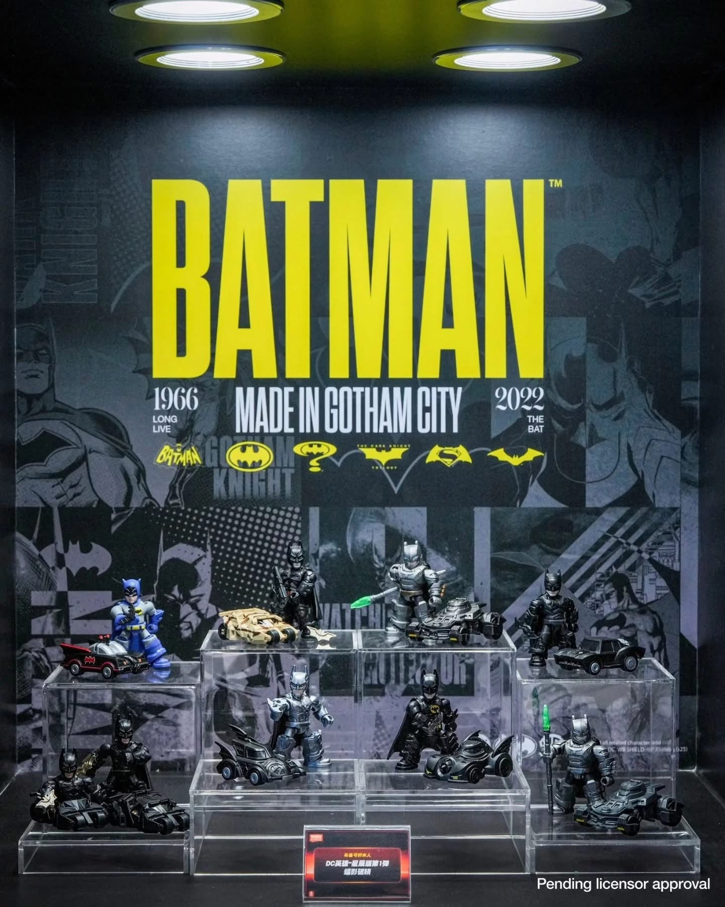 DC BATMAN DEFENDER Version 01 - Legendary Batman Assemble - Model Kits Blokees - Figura Coleccionable / Caja Misteriosa
