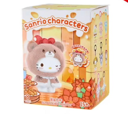Sanrio - Little Cape Series - Colgante de Peluche / Caja Misteriosa