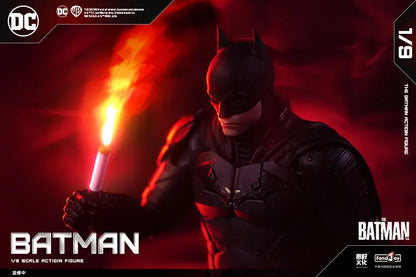 THE BATMAN (Deluxe version) - Figura Coleccionable